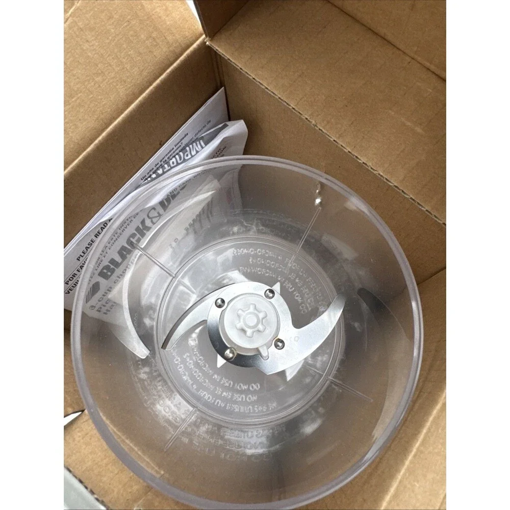 New Black & Decker Ergo 3 Cup Deluxe Chopper  Model #EHC650